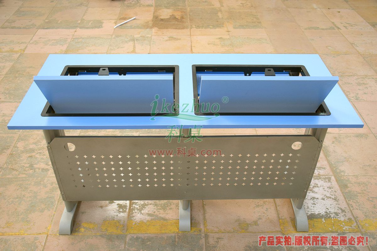 科桌家具,邊框翻轉(zhuǎn)器,翻轉(zhuǎn)電腦桌,雙人位金屬腳架帶邊框翻轉(zhuǎn)電腦桌K14-B 科桌家具,邊框翻轉(zhuǎn)器,翻轉(zhuǎn)電腦桌,雙人位金屬腳架帶邊框翻轉(zhuǎn)電腦桌K14-B